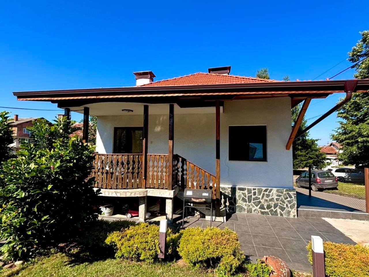 The House Of Petar Levski Berkovitsa Exterior photo